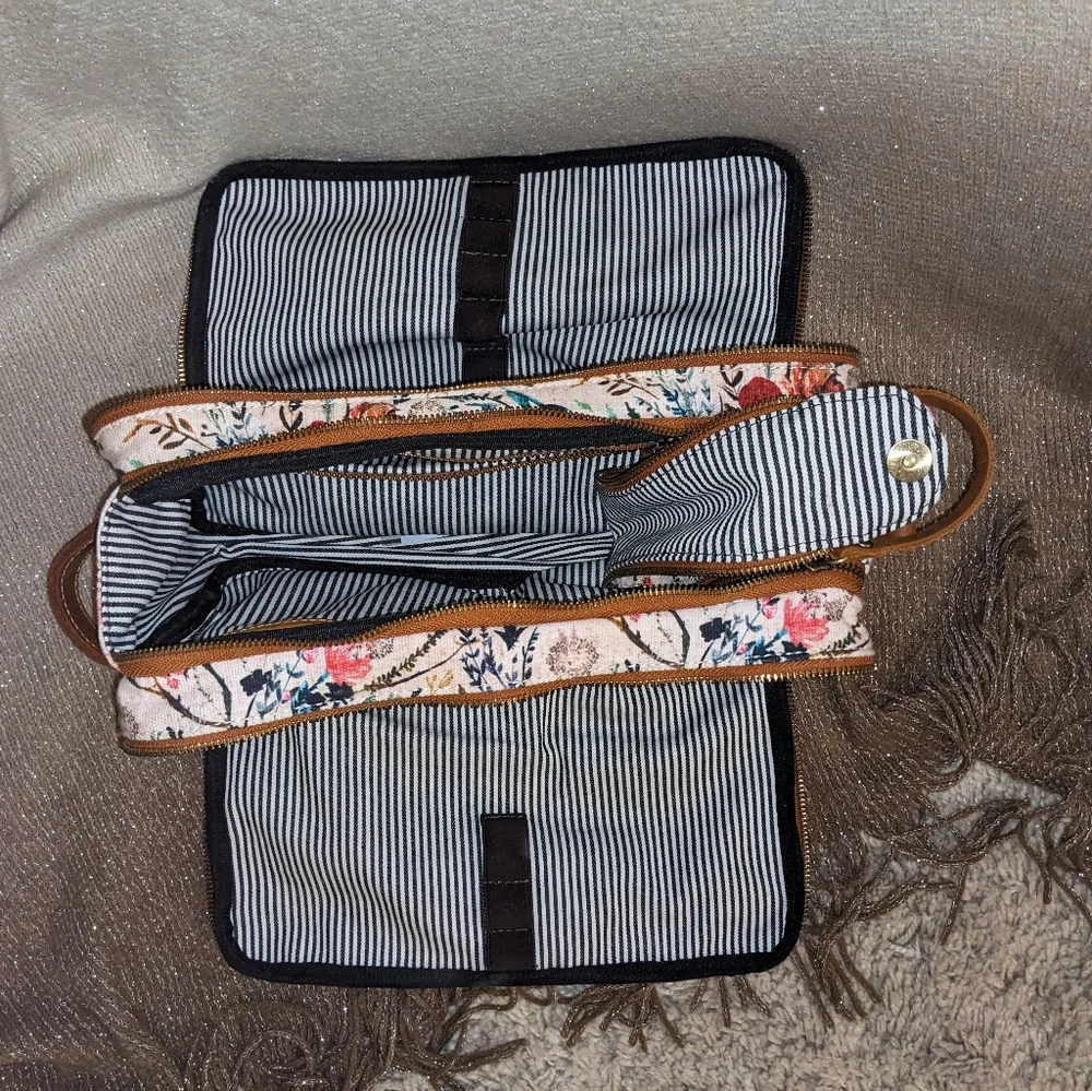 House of Flynn travel organizer bag - Picture 2 of 2